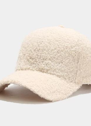 Кепка бейсболка букльована бежева