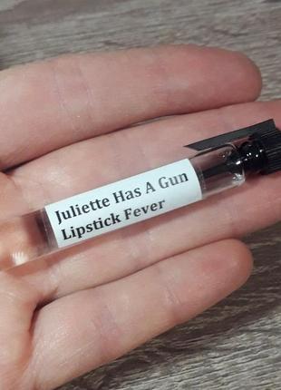 Отливант пробник lipstick fever juliette has a gun 2 мл-65 грн