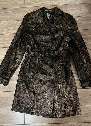 Двобортрий тренч з хижою тематикою