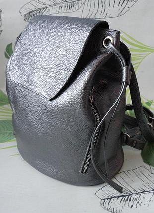 Женский кожаный рюкзак