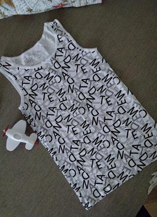 Симпатична майка