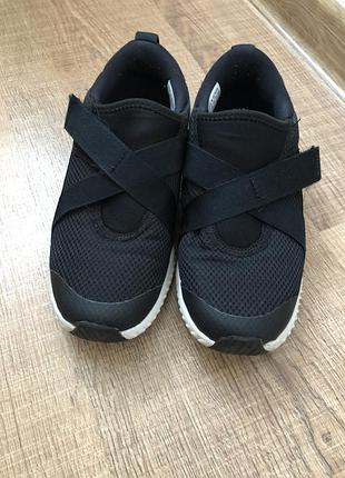 Кроссовки adidas