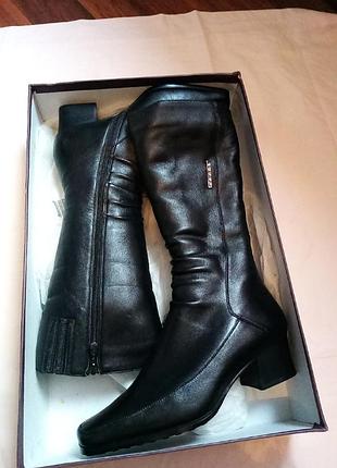 Сапожки кожаные