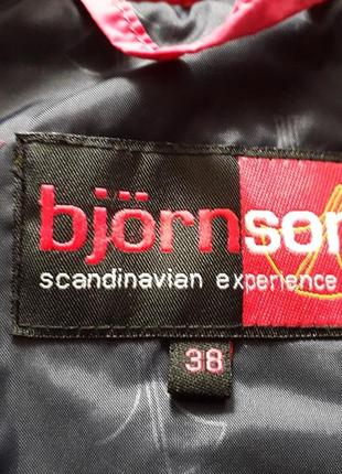 Куртка легенька куртка "bjornson"  малинового кольору.3 фото