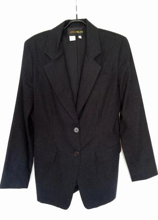 Классический шерстяной жакет, пиджак, блейзер.1 фото