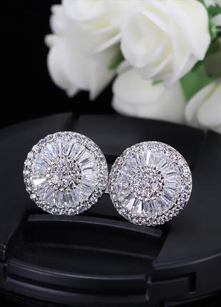 Шикарні сережки пусети. ювелірні сережки.