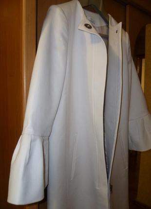 Легкое белое пальто mango новое5 фото
