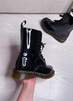 Ботинки dr. martens 1490 black patent lamper ✨7 фото