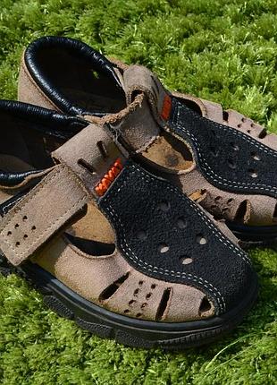 Сандалі, босоніжки.  б/у  14,5- 15см стелька   стан ідеал!