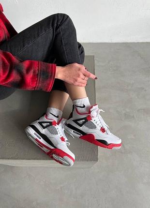 Кросівки nike air jordan retro 4 white red