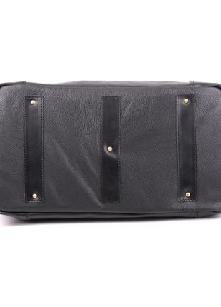 Спортивная кожаная сумка вместительная прочная дорожная ручная работа черная