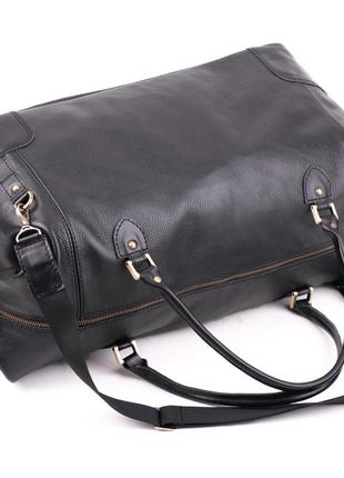 Спортивная кожаная сумка вместительная прочная дорожная ручная работа черная
