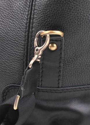 Спортивная кожаная сумка вместительная прочная дорожная ручная работа черная