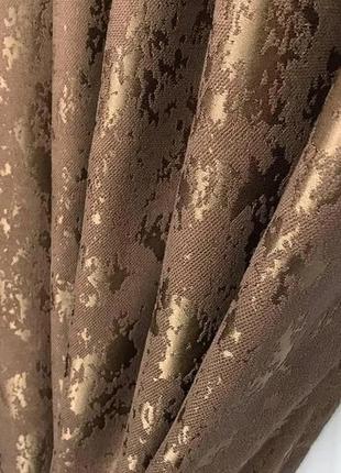 Готовый комплект мраморных штор на тесьме с подхватами 200х270 см с тюлем шифон 400х270 см цвет- коричневый9 фото