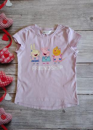 Сиреневая симпатичная летняя футболка h&m принт peppa pig на девочку 4-6 лет