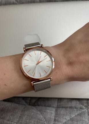 Новые часы new look серебряные
