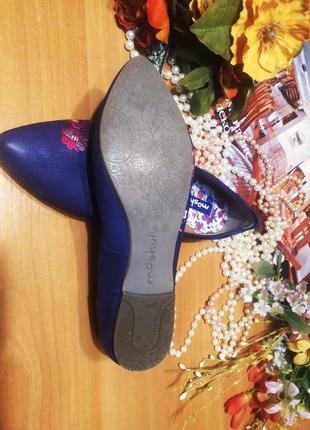 Нові туфельки туфли мокасини без каблука танкетка вишивка вишиті квіти цвети натуральна шкіра кожа5 фото