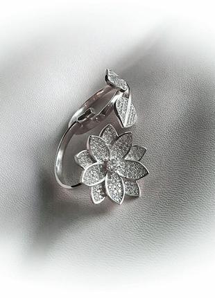 🫧 17.5 размер кольцо серебро цветок фианит белый
