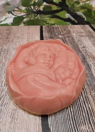 Мило ручної роботи