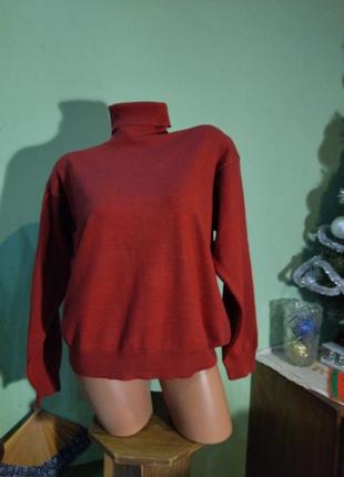 Водолазка з вовни