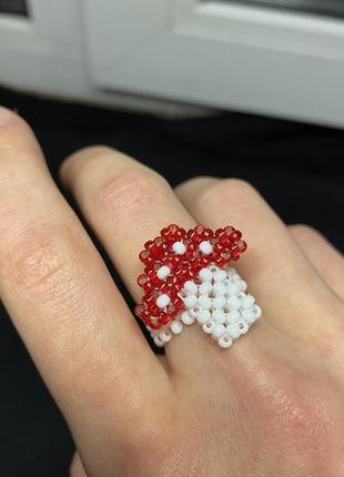 Об'ємне кільце із бісеру