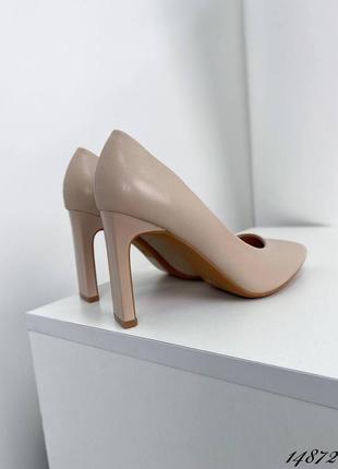 Женские туфли на высоком каблуке
 бежевые ol, экокожа3 фото
