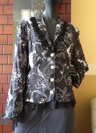 Очень красивый нарядный пиджак  со стразами, змеечками и кружевом (турция)