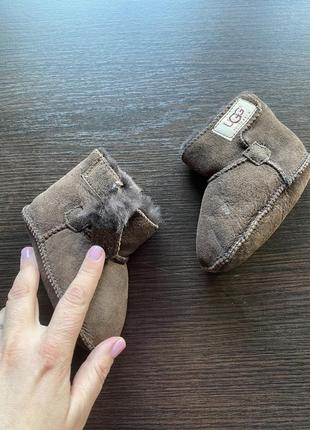 Пінетки з овчини для прогулянок ugg2 фото