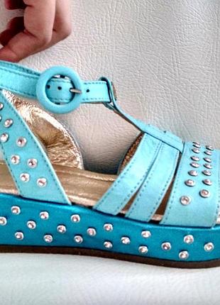 Гламурні італійські босоніжки miss blumarine р. 31