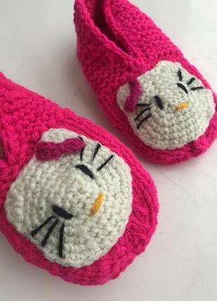 Хелло кітті в'язані тапочки hello kitty. 2