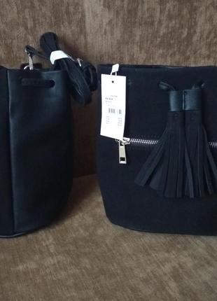 Мега стильная молодежная черная женская сумка bik bok, эко-замша/эко-кожа, норвегия