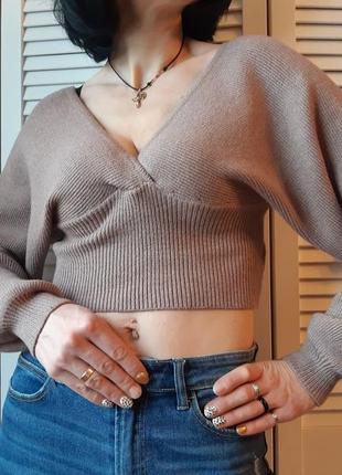 Шикарный укороченный свитер цвета капучино missguided2 фото