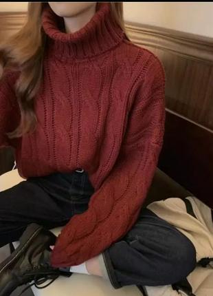 Укороченый вязаный свитер