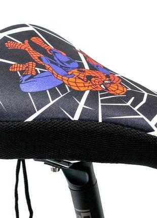 Накладка на детское седло spider man с гелевым наполнителем 200*150mm (черно-красный)