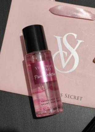 Женские наручные часы с красным ремешком код 689