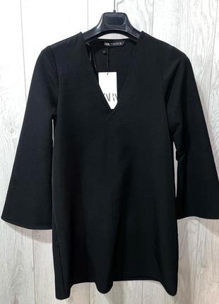 Чорна сукня-міні zara