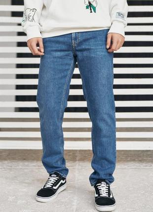 Джинсы регуляр