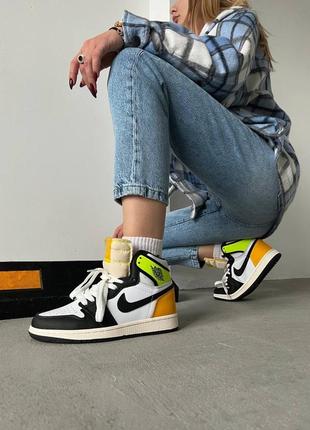 Nike air jordan 1 mid volt gold жіночі кросівки найк аїр джордан