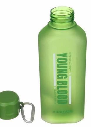 Спортивна пляшка 700 мл (фітнес-пляшка) пластикова з карабіном зелена2 фото