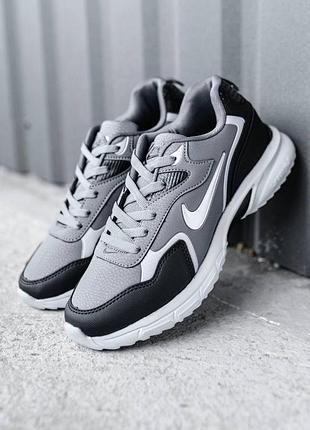 Кросівки чоловічі найк nike