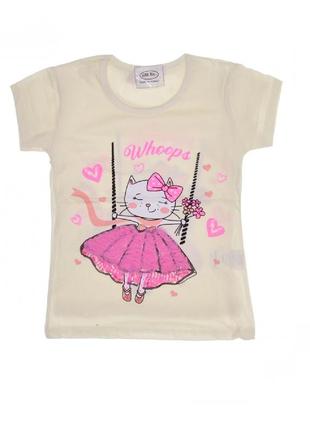 Футболка для девочки с кошечкой молочная