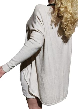 Платье теплое трикотажное мини короткое с пелериной laetitia mem джемпер свитер молочное4 фото