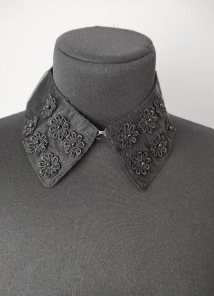 Накладной воротник
