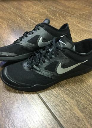 Кроссовки nike wmns studio trainer