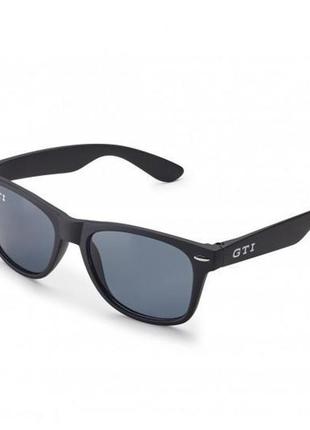 Солнцезащитные очки volkswagen gti sunglasses, black nm, артикул 5hv087900