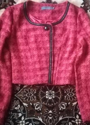 Укорочений картатий блейзер