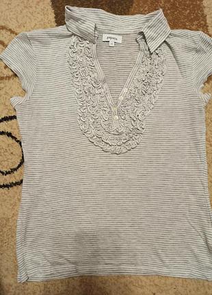 Жіноча футболка