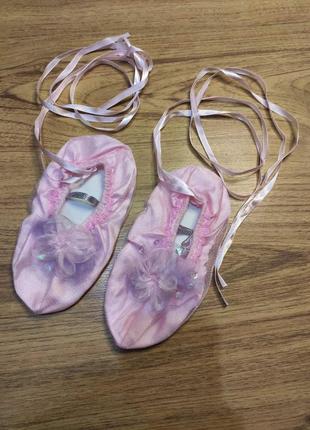 Чешки балетки на завязках, подошва кожа