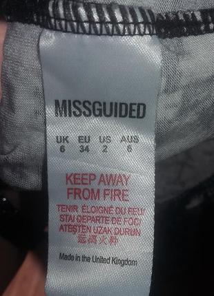 Віскозне сукню з чокером 7