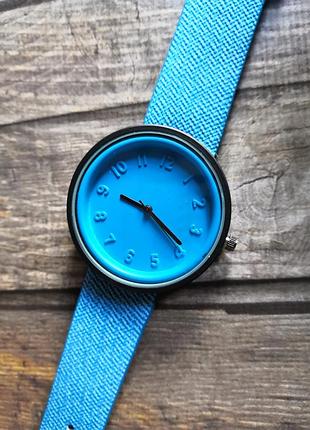 Годинники наручні кварцові унісекс